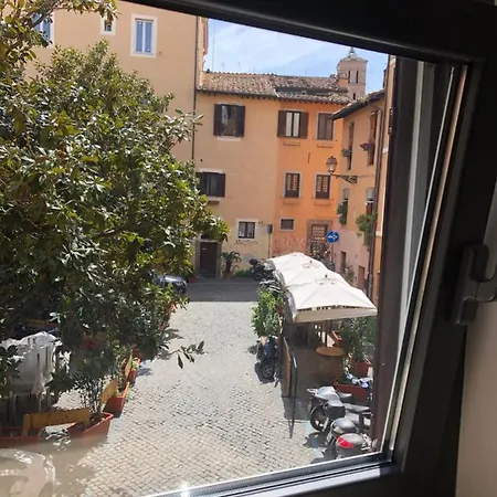 Trastevere Numero 28 רומא