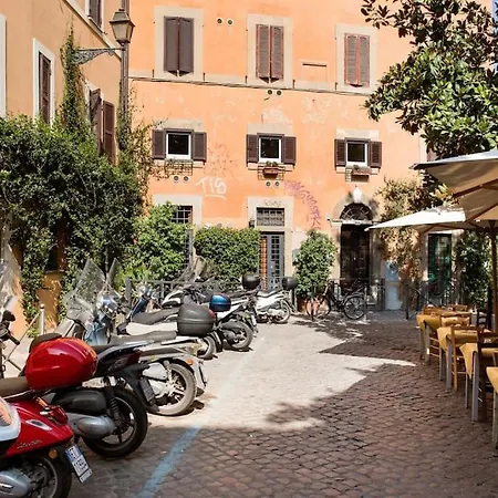 Trastevere Numero 28 רומא